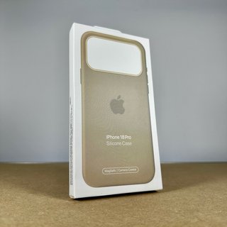 Funda iPhone 18 Pro Silicona Vainilla MagSafe