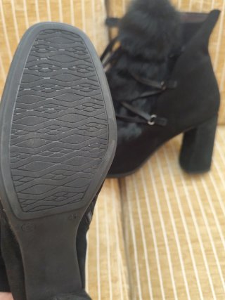 Botines piel y pelo tacón 10cm