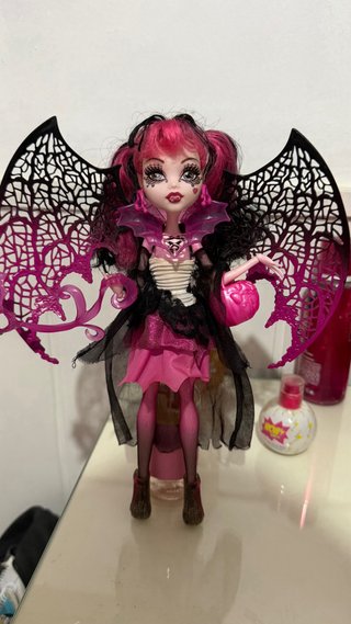 Draculaura