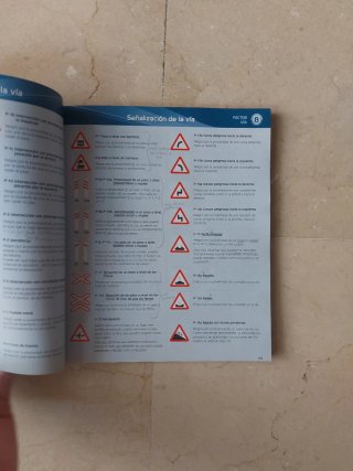 Carnet de coche. Guía teórica permiso B (año 2023)