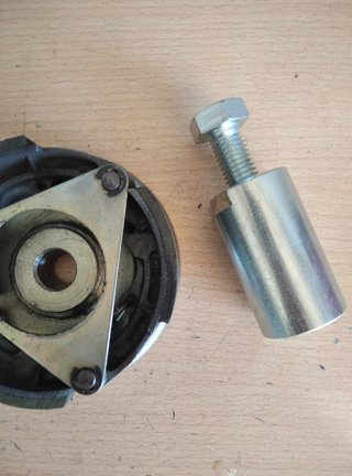 Embrague original y extractor para Derbi Variant