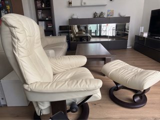 Sillón Stressless Myfair l Piel Clara Base Nogal