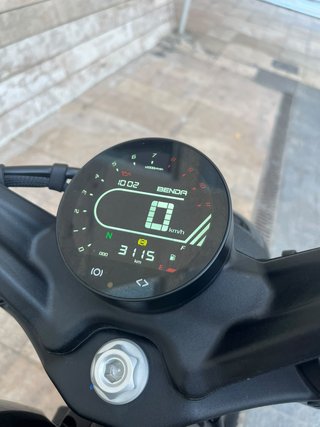 Benda Napoleon Bob 500 Negra y Dorada