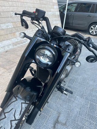 Benda Napoleon Bob 500 Negra y Dorada