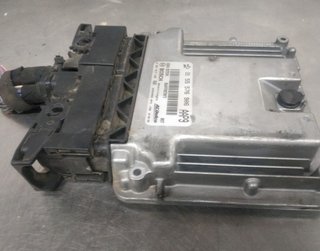 Centralita motor uce opel 405493 55576906 insignia