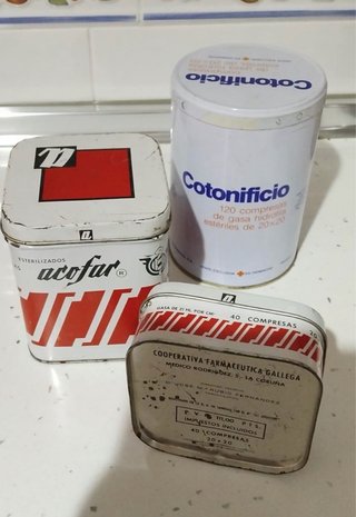 Latas antiguas Cotonificio y Acofar