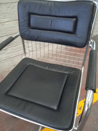 Silla de oficina ergonómica vintage