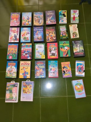 Lotto VHS Disney e altri cartoni animati