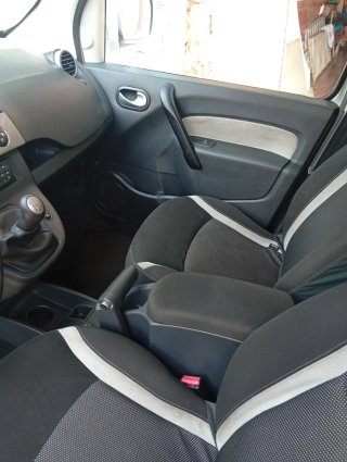 Furgoneta Renault Kangoo