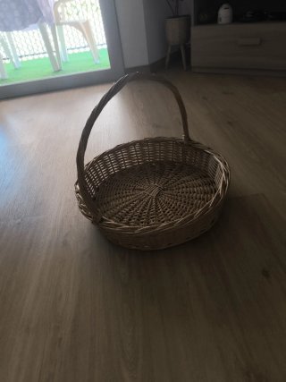 Cesta grande de mimbre