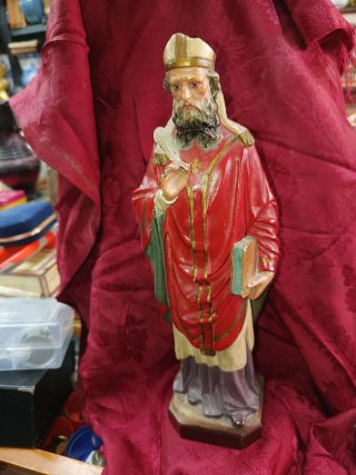 Escultura de Obispo, Olot, años 30-40.