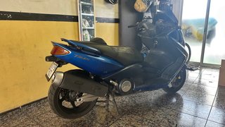 Yamaha TMAX 500 ABS Maxi Scooter