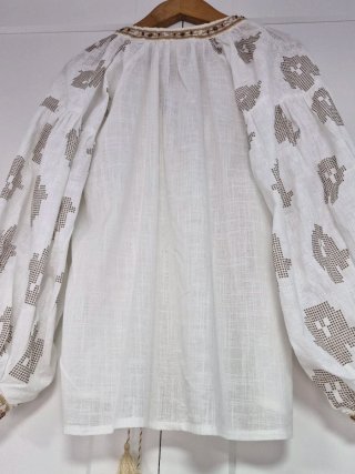 Blusa bordada abalorios nueva