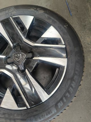 Llanta Peugeot 208 II 1.2 Puretech Original