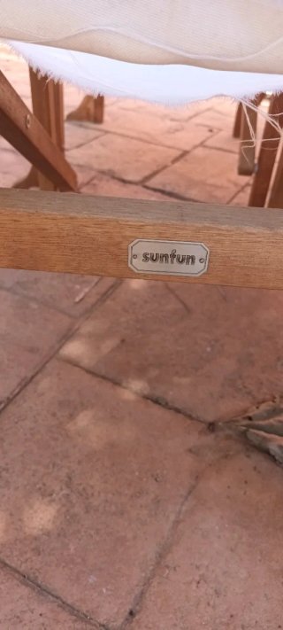 Sillas plegables de madera y tela