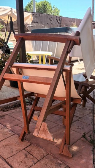 Sillas plegables de madera y tela