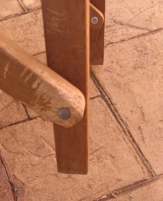 Sillas plegables de madera y tela