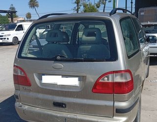 Ford 454205 capot galaxy (vy) ghia