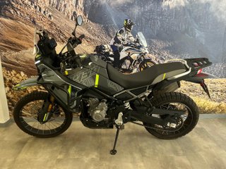 CFMOTO 450 MT
