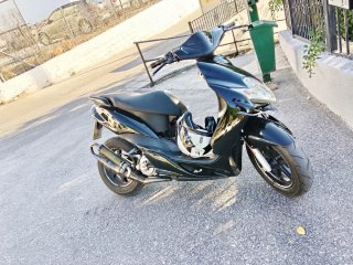 Yamaha jog Scooter Negra
