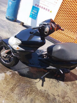 Yamaha jog Scooter Negra