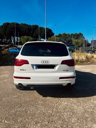 Audi Q7 2011