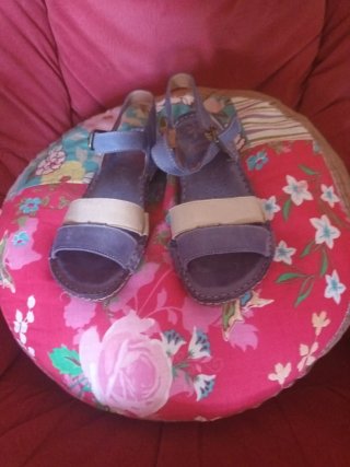 Sandalias Talla 38 Beige y Azul de piel