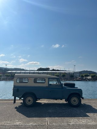Land Rover Defender 1980