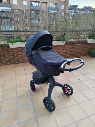 Carrito Stokke Xplory Negro 2 en 1