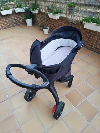 Carrito Stokke Xplory Negro 2 en 1