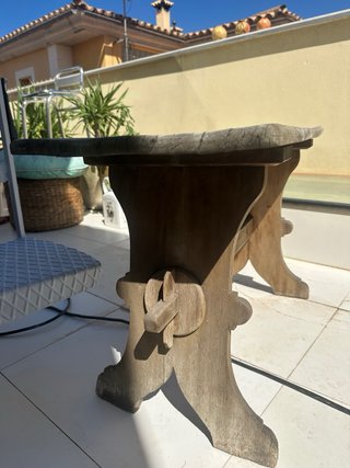 Banco de madera rústico para plantas