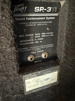 Altavoces Peavey SP-3TI