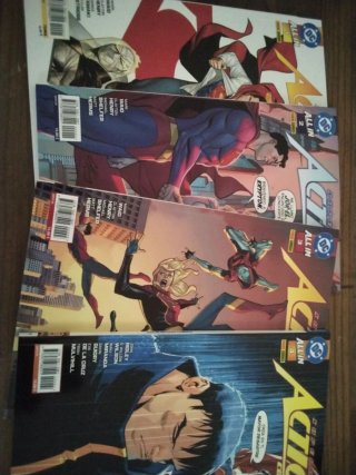 ACTION COMICS PANINI