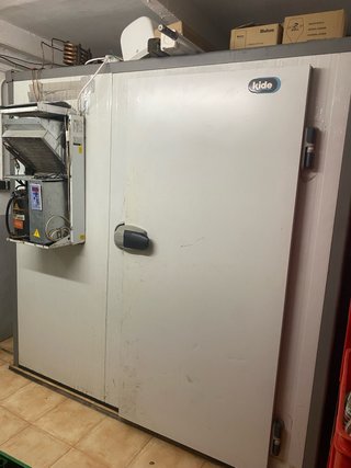 Cámara frigorífica industrial No funciona compresr