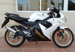 Yamaha TZR50 Blanca Negra - Perfecto Estado
