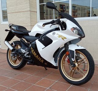 Yamaha TZR50 Blanca Negra - Perfecto Estado