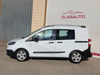 Ford Transit Courier Turismo