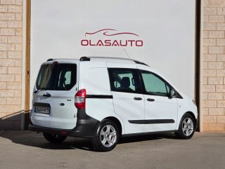 Ford Transit Courier Turismo