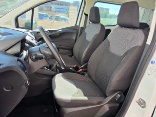 Ford Transit Courier Turismo