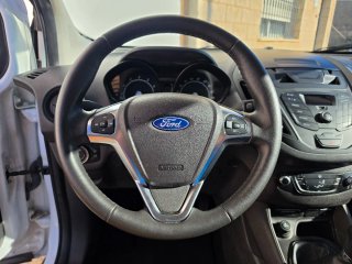 Ford Transit Courier Turismo
