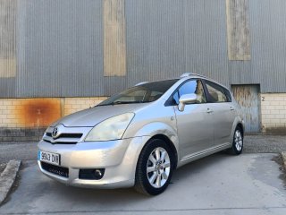 Toyota Verso 2006