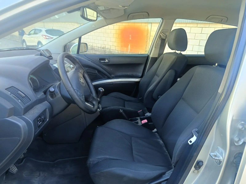 Toyota Corolla Verso 2006, foto 8