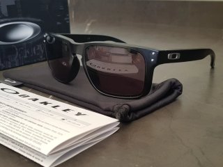 Gafas Oakley Holbrook Negras