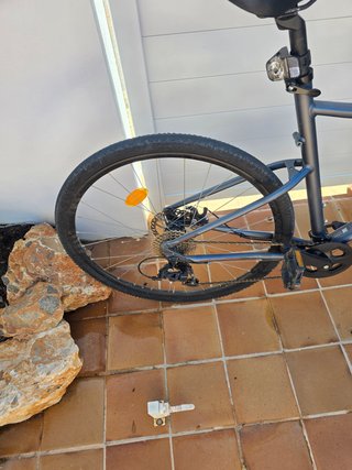 2 x Bicicleta azul  Hombre y mujer.