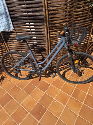 2 x Bicicleta azul  Hombre y mujer.