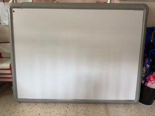 Pantalla Táctil Promethean con Proyector
