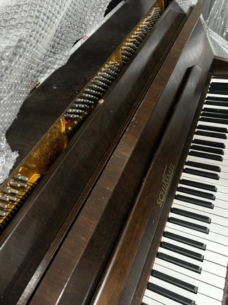 Piano Schimmel
