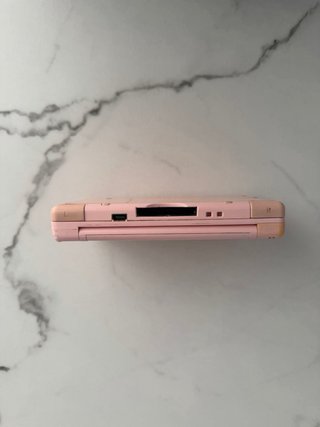 Nintendo DS Lite Rosa + Cargador LEER DESCRIPCIÓN