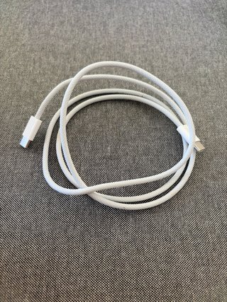 Cable Apple USB-C a USB-C Auténtico