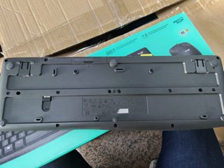 Logitech MK295 Combo Teclado y Ratón Inalámbrico